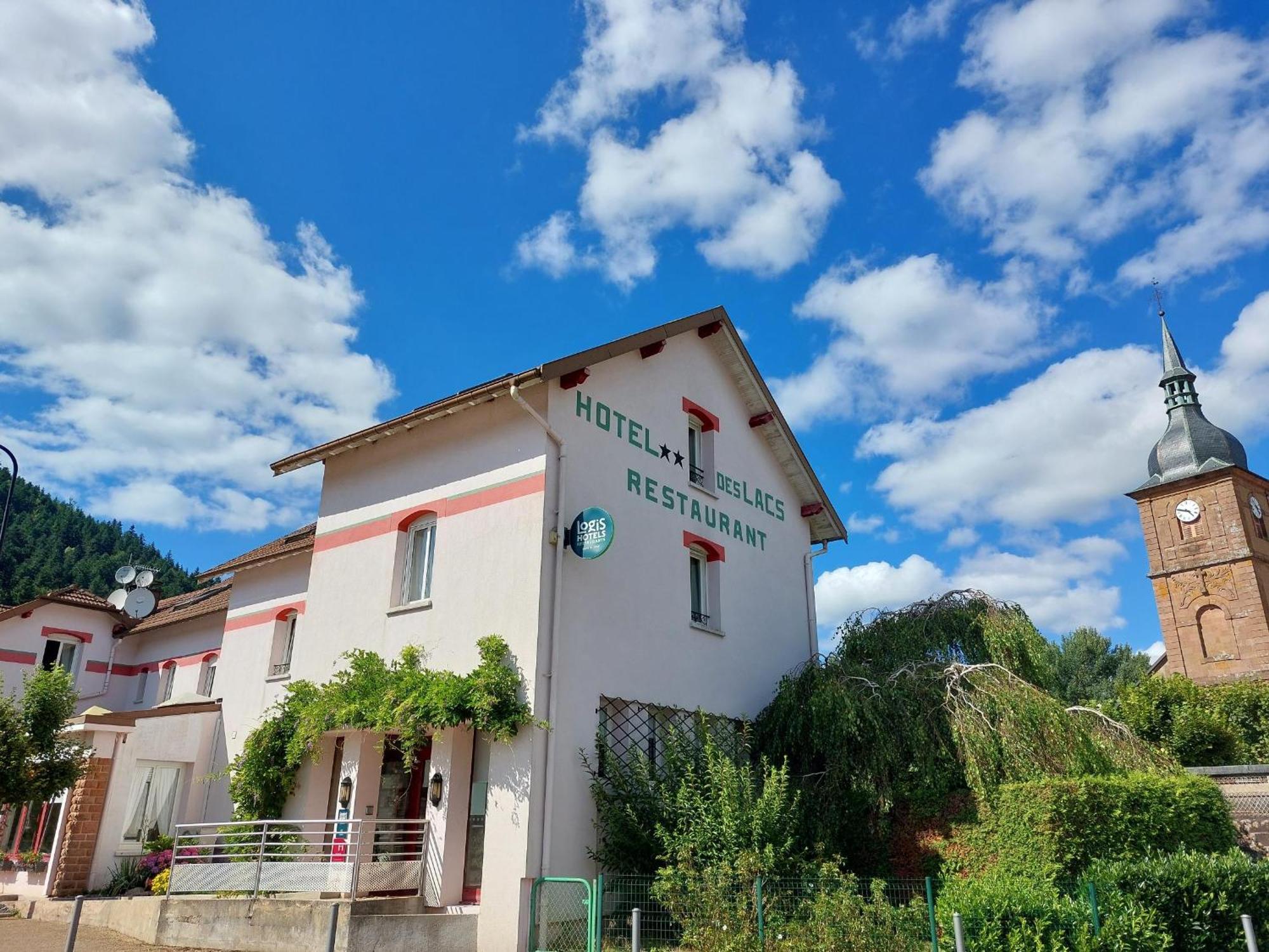 Logis Hotel & Restaurant Des Lacs Celles-sur-Plaine 外观 照片