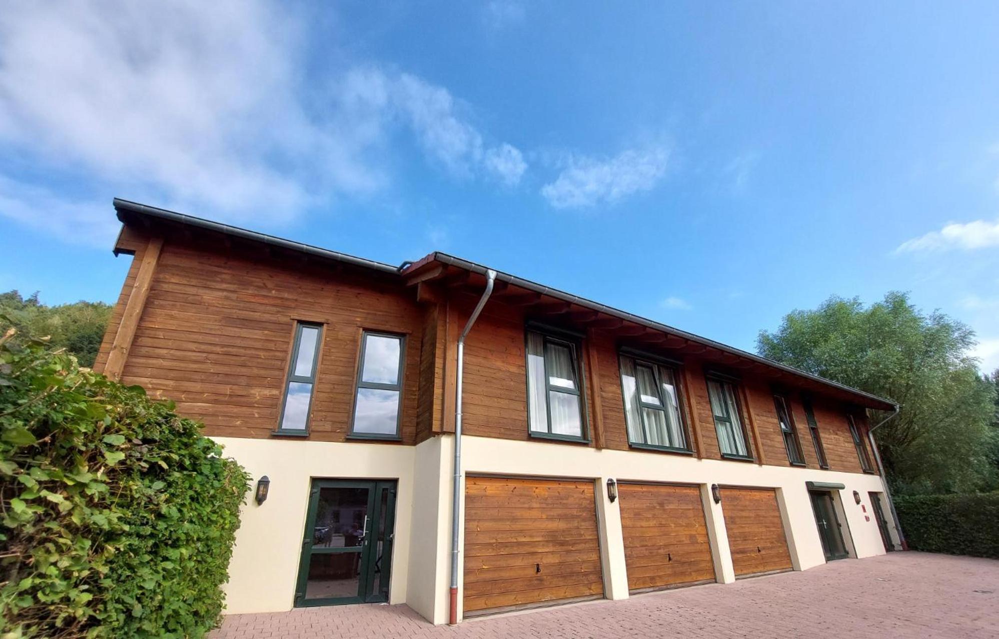 Logis Hotel & Restaurant Des Lacs Celles-sur-Plaine 外观 照片